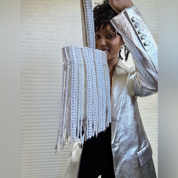 Viral Pearl Fringe Handbag – Statement Evening Bag - Picture 7 of 8